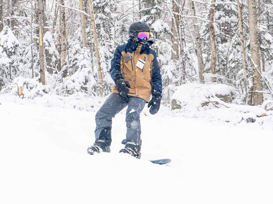 Snowboarding outdoor adventure